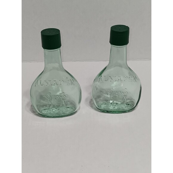 Almaden Vintage Salt and Pepper Shakers - Picture 1 of 3